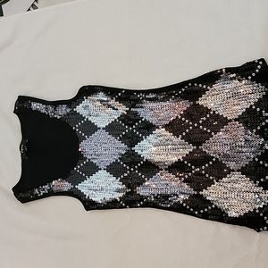 Small Express tank. Diamond pattern sequin.